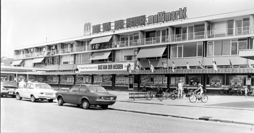 1975-bas-1975-Sliedrecht-multimarkt.jpg